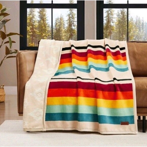 Pendleton Reversible Throw Blanket Warm Soft, 50 X 70 - Picture 2 of 5